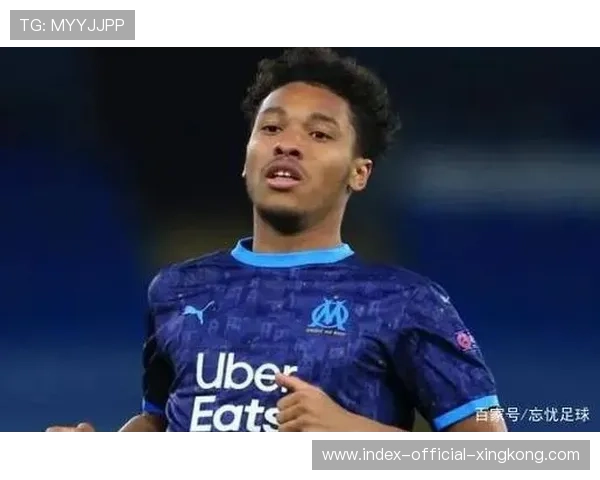 里昂夏窗重磅谋划高视野中卫助力后场崛起 里昂夏窗重磅谋划高视野中卫助力后场崛起